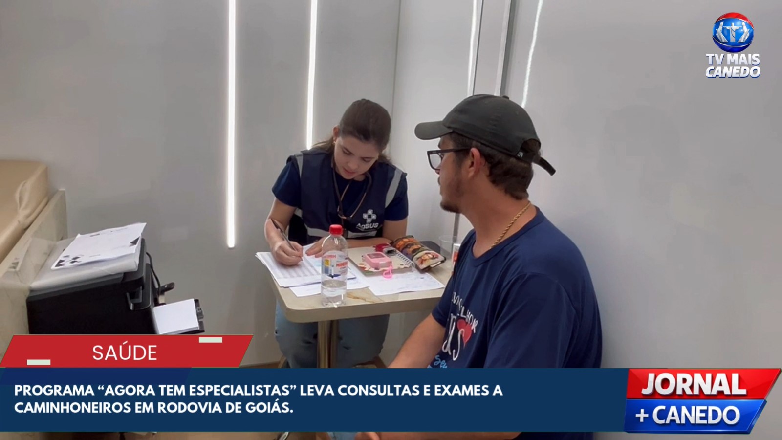 Unidade móvel de saúde atende caminhoneiros na BR-153 em Uruaçu com gratuidade