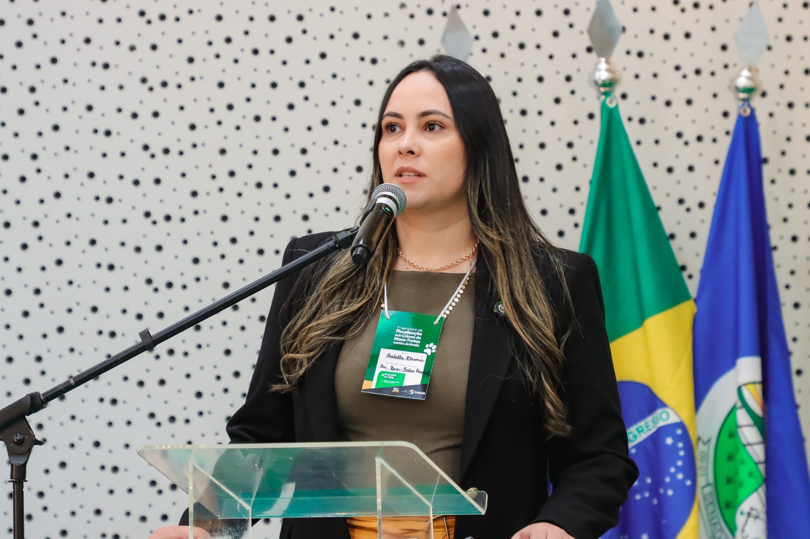 Senador Canedo promove seminário sobre fiscalização de maus-tratos contra animais