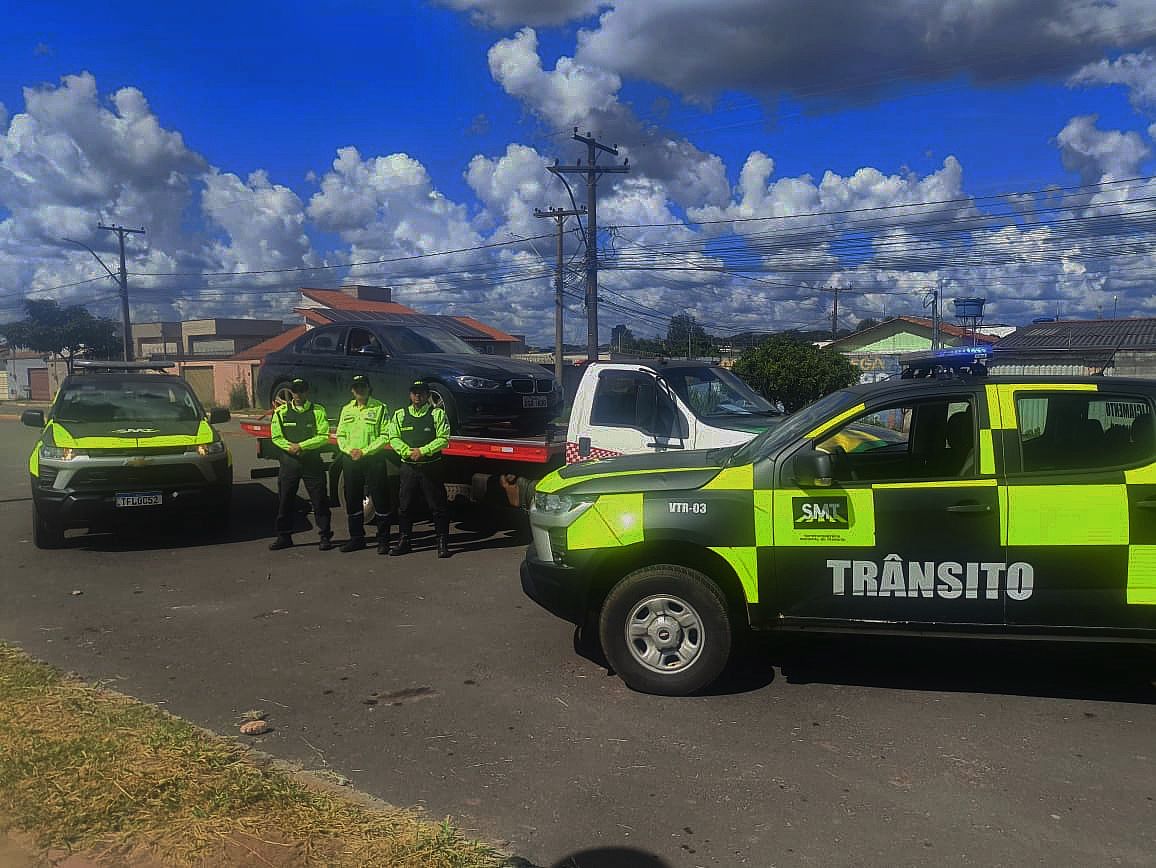 SMT apreende veículo com mais de R$ 50 mil em multas em Senador Canedo