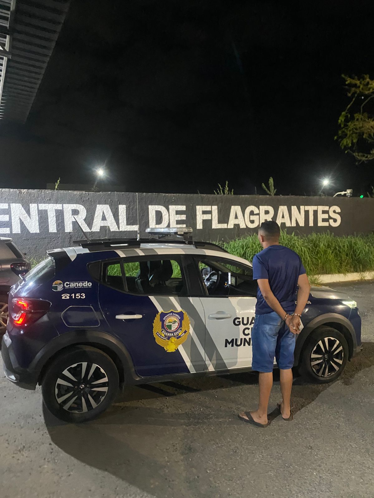 Motociclista é conduzido à delegacia após acidente em Senador Canedo