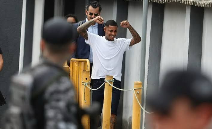 MC Poze do Rodo deixa prisão no Rio após decisão da Justiça