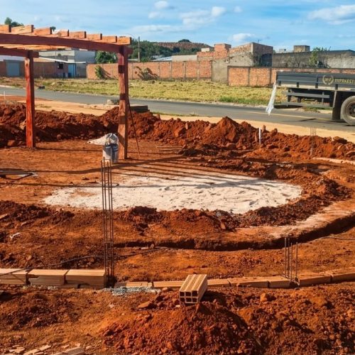 Obras da Praça Boa Esperança avançam com nova etapa de construção em Senador Canedo