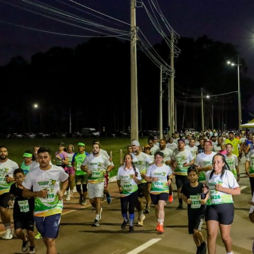 Mais de mil atletas participam da Corrida de Rua que celebra os 37 anos de Senador Canedo