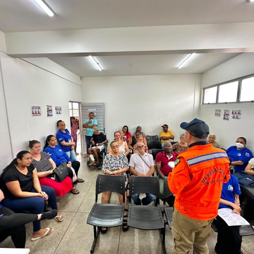 Defesa Civil orienta moradores sobre prevenção de acidentes domésticos em Senador Canedo