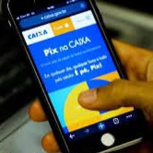 Caixa anuncia Pix parcelado no aplicativo em até 12 meses