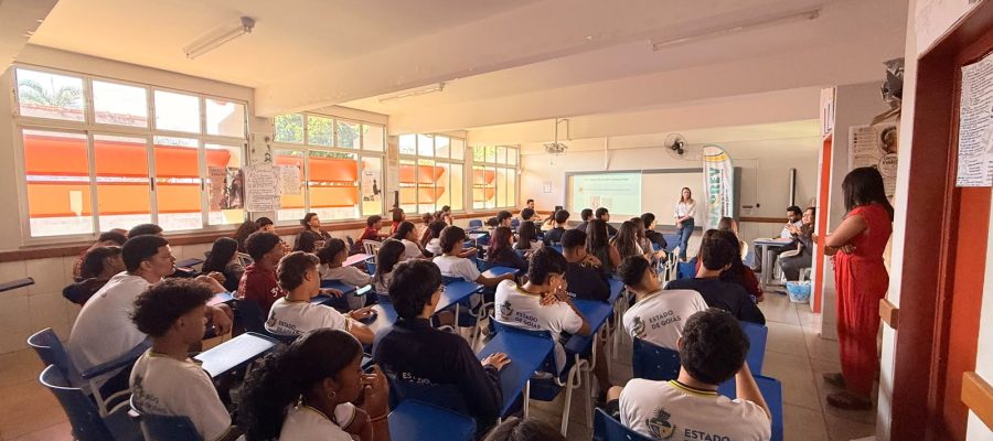 Jovens de Senador Canedo aprendem a cuidar melhor do dinheiro e planejar o futuro