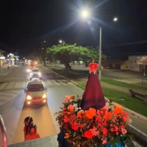 Fé toma as ruas de Senador Canedo em homenagem a Nossa Senhora Aparecida