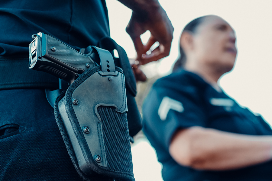 Decreto Federal: Uso da Força pela Polícia é Regulamentado com Foco em Proporcionalidade e Direitos Humanos.