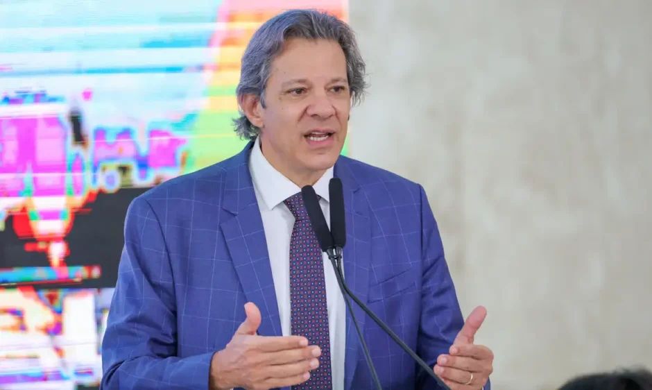 Haddad Destaca Orçamento de 2025 e Descarta Novos Cortes ou Aumento do IOF