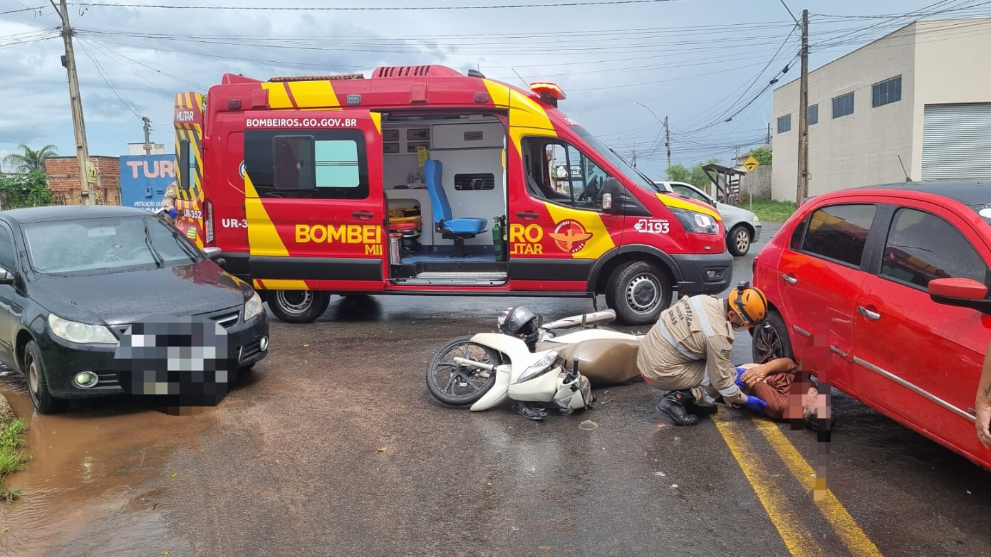 Acidente entre carro e moto deixa uma pessoa ferida em Senador Canedo