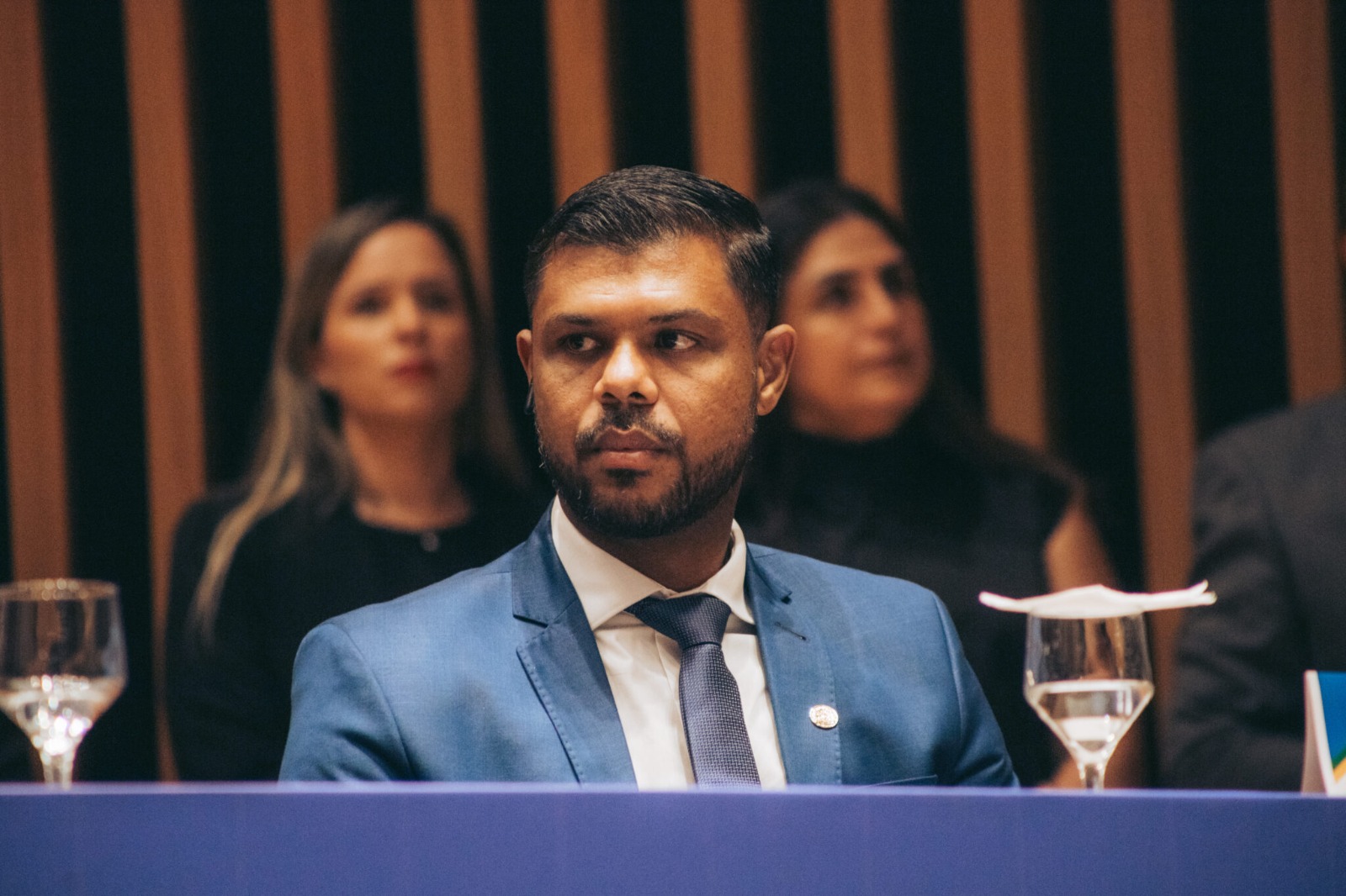 Legenda: Presidente da Câmara Municipal de Goiânia, Romário Policarpo (PRD)