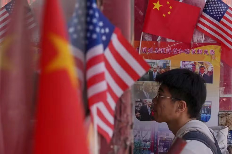 China pressiona Japão por aliança contra tarifas dos EUA e ameaça retaliações