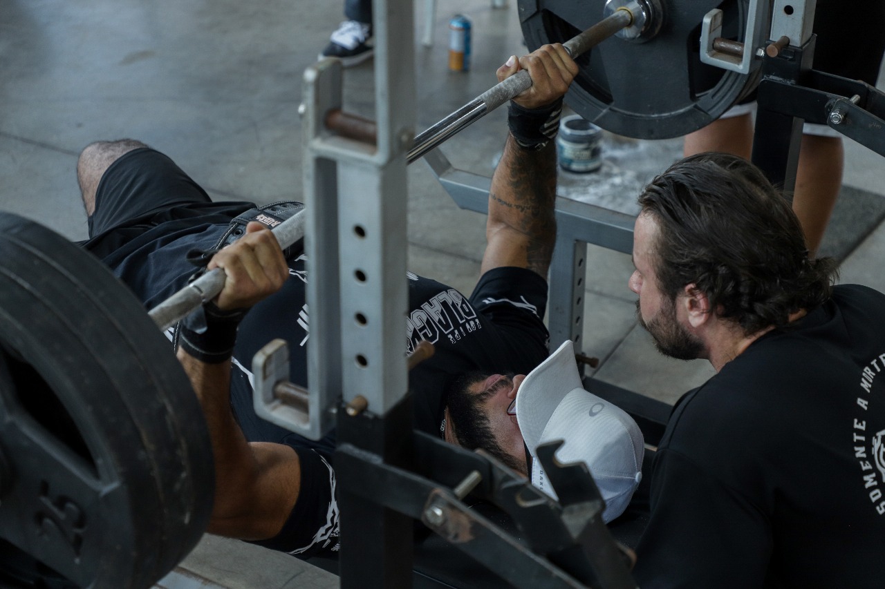 Senador Canedo recebe 2º Campeonato Hanma de Powerlifting com atletas da região e de Brasília