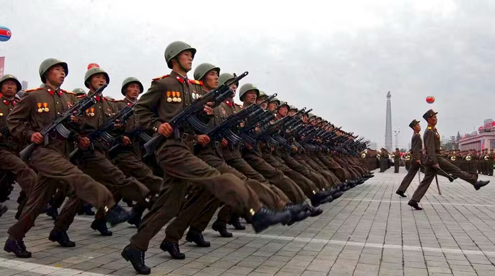 Coreia do Norte troca milhões de munições por tecnologia de mísseis com Rússia, diz relatório da ONU