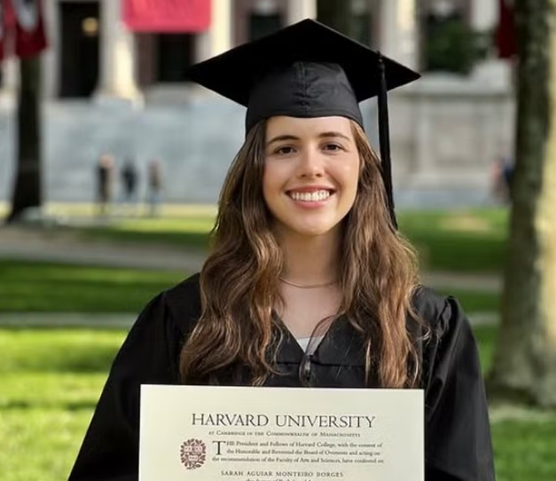 Com maior nota da turma em Harvard, brasileira ganha bolsa de doutorado em Cambridge