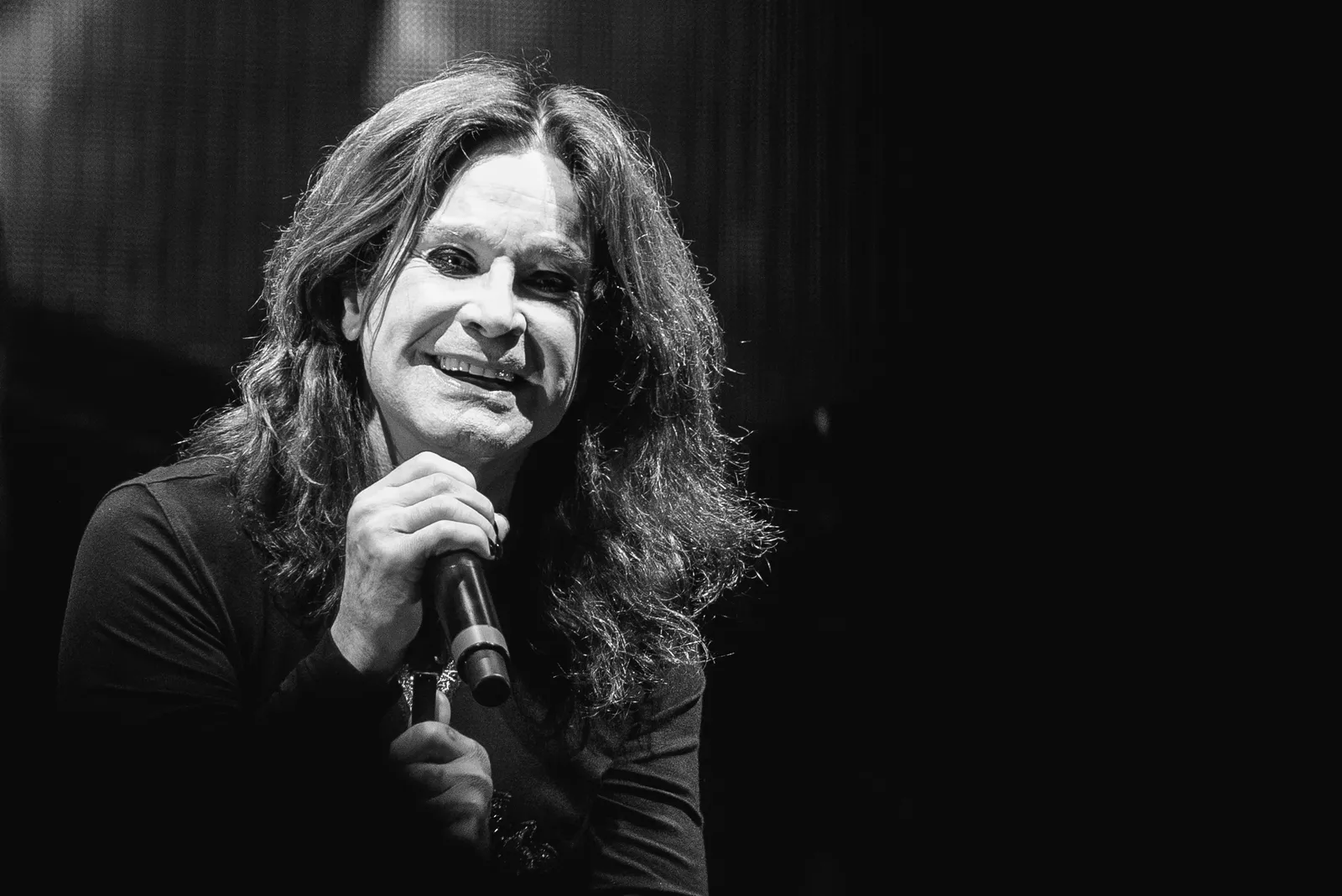 Morre Ozzy Osbourne, ícone do heavy metal e vocalista do Black Sabbath, aos 76 anos