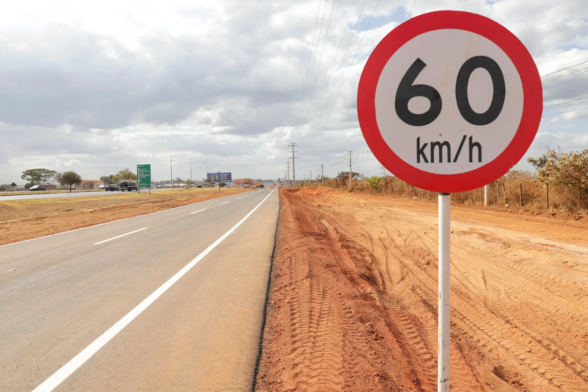 Nova marginal da BR-040 deve ser liberada na próxima semana e promete desafogar trânsito para 100 mil motoristas