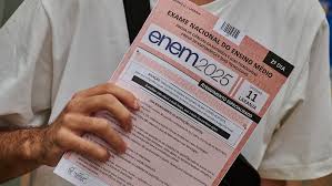 Inep anula três questões do Enem 2025 após suspeita de antecipação e provoca indignação entre candidatos