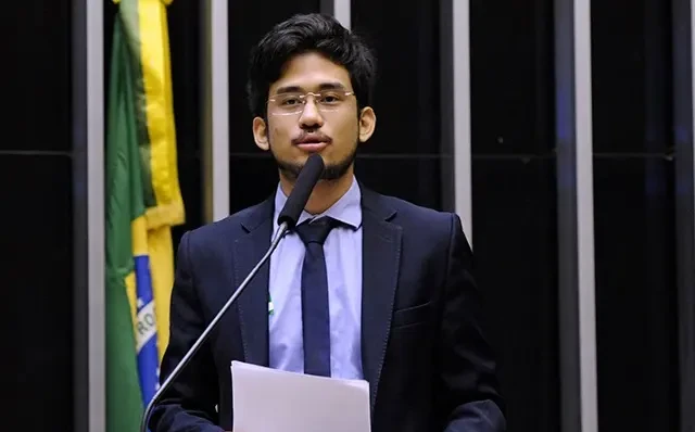 Deputado propõe PEC que limita IPVA a 1% do valor dos veículos