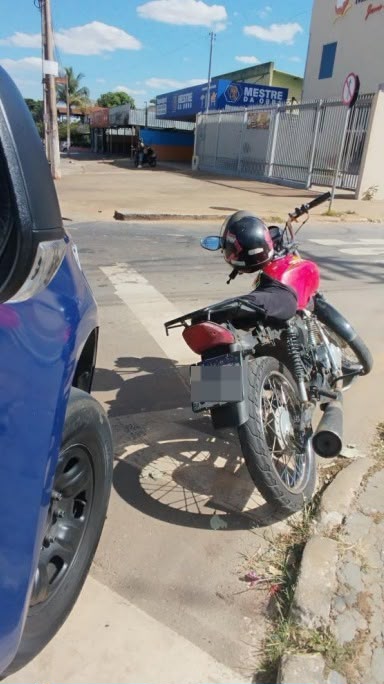 GCM recupera moto furtada e prende homem por receptação em Senador Canedo