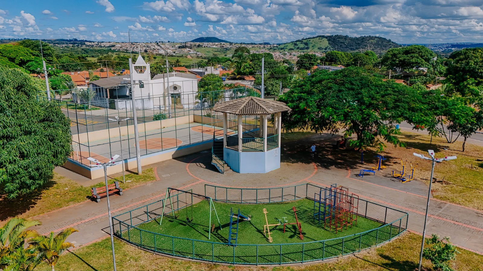 Vila Matinha recebe Arraiá do Coreto neste sábado