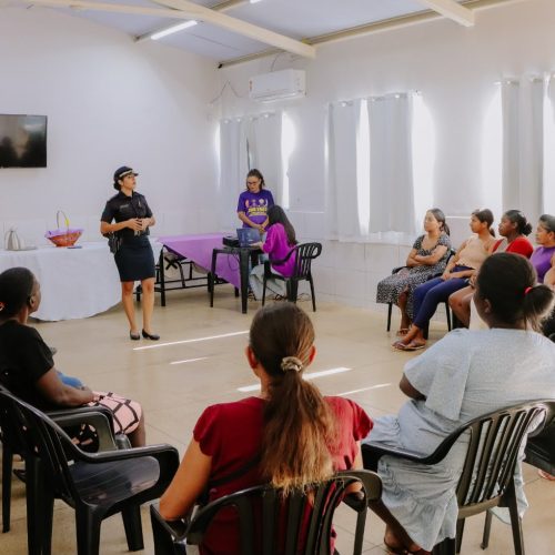 Agosto Lilás: ação orienta mulheres sobre prevenção e combate à violência em Senador Canedo
