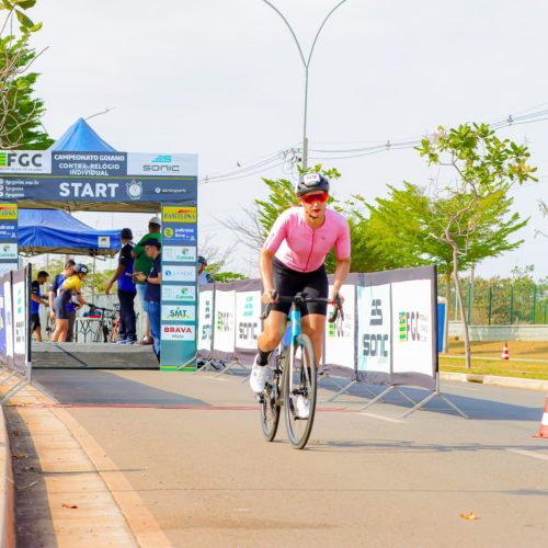 CICLISMO EM ALTA: Senador Canedo recebe etapa do Campeonato Goiano na Avenida dos Eucaliptos